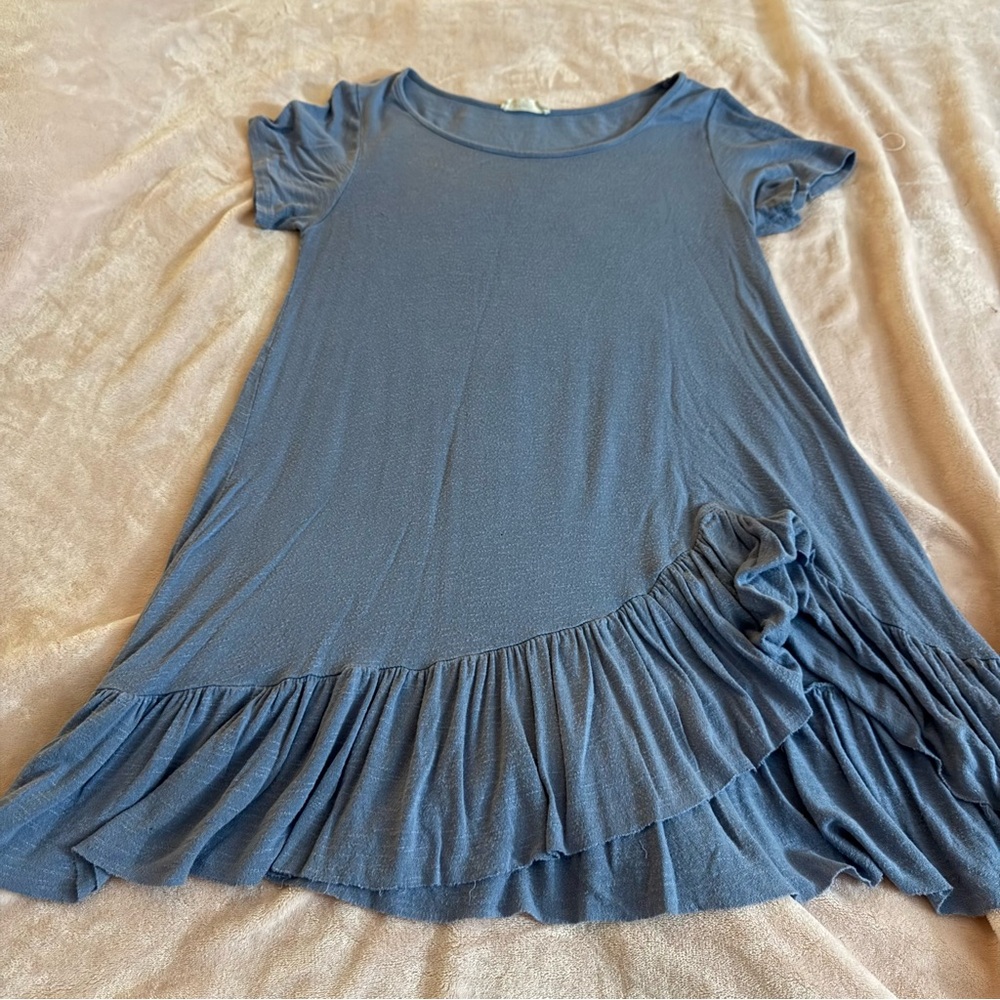 Elegant Blue Women's Tunic with Ruffle Hem